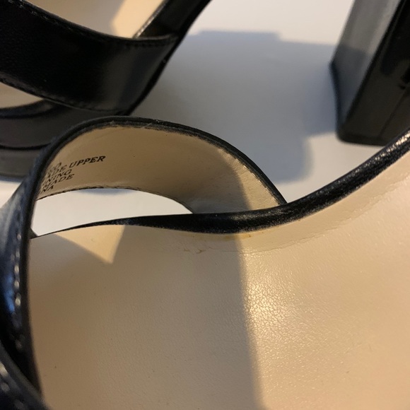 NEW Nine West Platform Patent Leather Block Heels - Picture 5 of 8